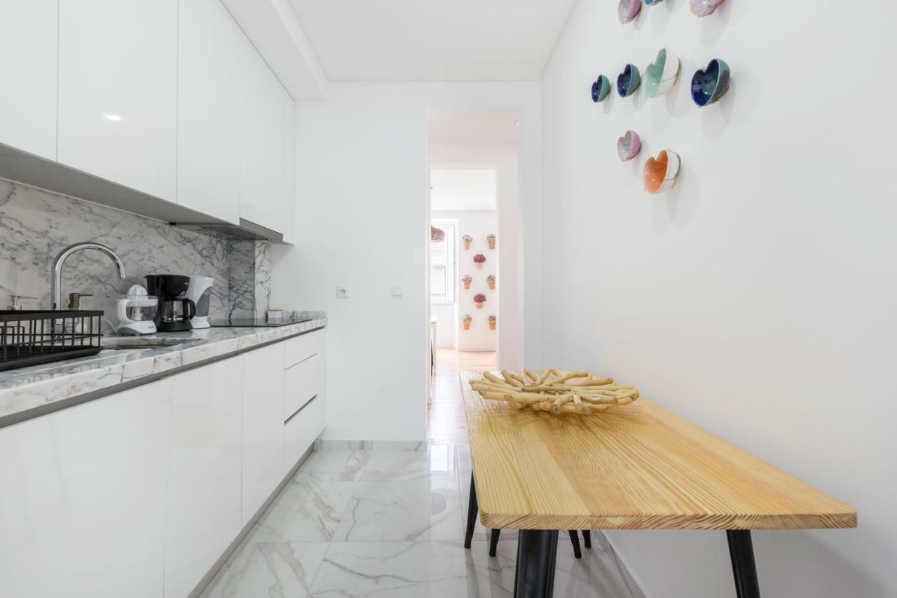 The Tile House 95 Apartment Lisbon Exterior photo