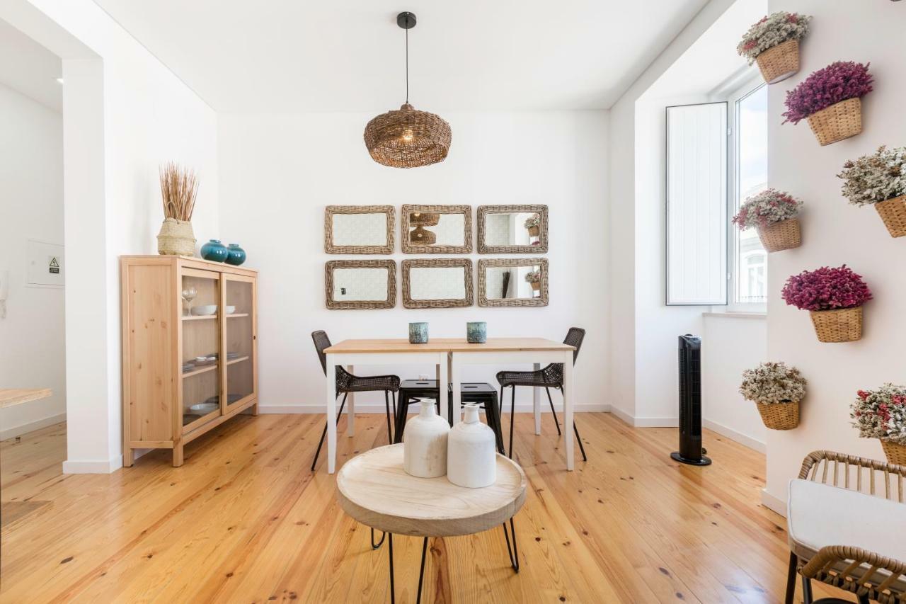 The Tile House 95 Apartment Lisbon Exterior photo